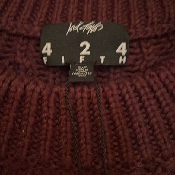 Lord & Taylor 424 Fifth Sweater in size SP - Picture 3 of 6